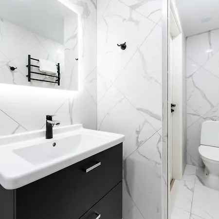 New Chic 2-bed At Viru By Centralapartments דירה *