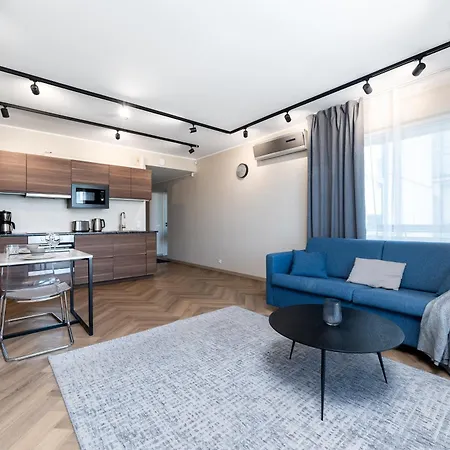 New Chic 2-bed At Viru By Centralapartments Apartmán