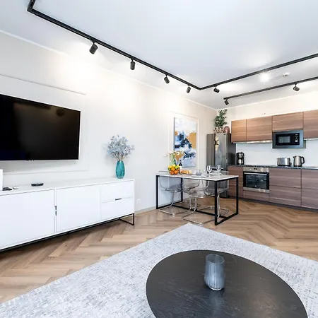 Apartmán New Chic 2-bed At Viru By Centralapartments