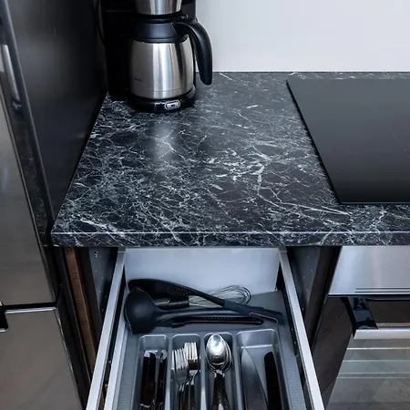 New Chic 2-bed At Viru By Centralapartments *