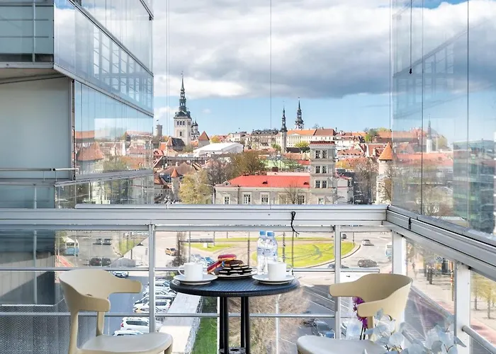 Viru, 2-bedroom With Parking By Ca * 塔林