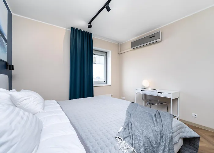 Viru, 2-bedroom With Parking By Ca 塔林